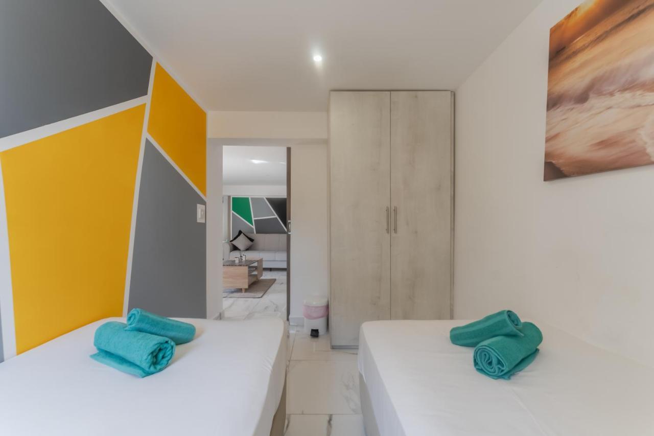 Sant Central Deluxe Apartments Айя-Напа Екстер'єр фото